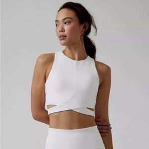 (Athleta  Conscious Cut Out White Crop YOGA Size XS (v)